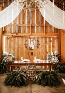 Rustic wedding in Florida